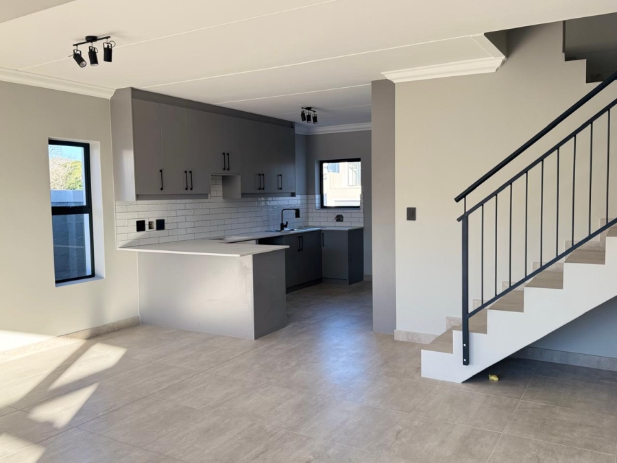 3 Bedroom Property for Sale in Brackenfell South Western Cape
